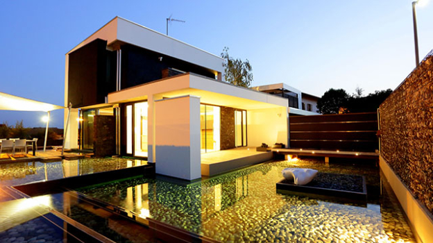 picture of Exterior and Swimming Pools 