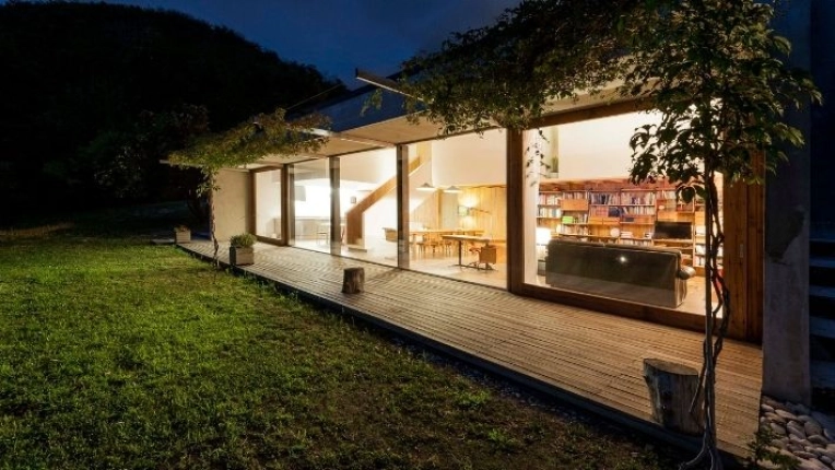 Single-Family Homes, New Build, Contemporary