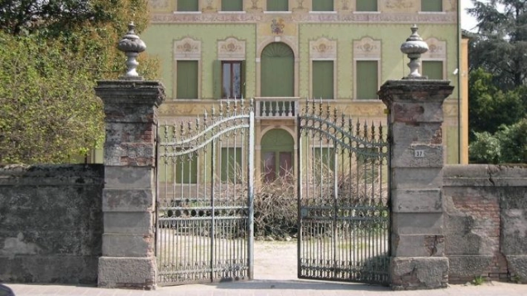 Historical / Listed Buildings, Restoration, Exterior