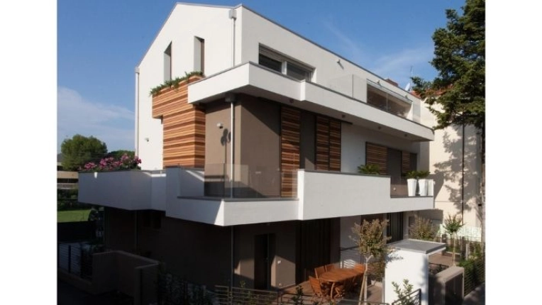 Patios & Terraces, Single-Family Homes, Contemporary