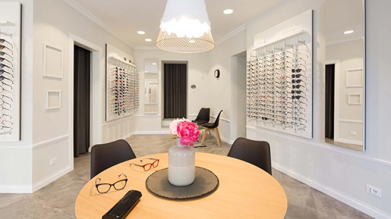 Retail, Interior Architecture & Design, Renovation