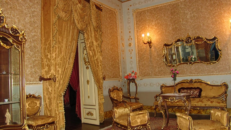 Restoration, Interior Architecture & Design, Classic, Traditional