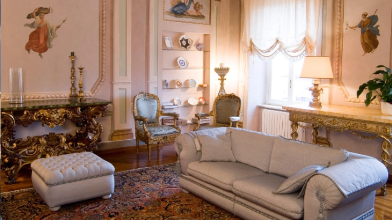 Restoration, Single-Family Homes, Traditional